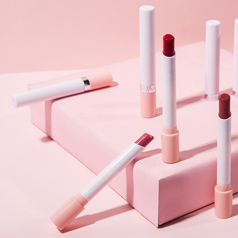 Mattes Samt-Matt-Lippenstift